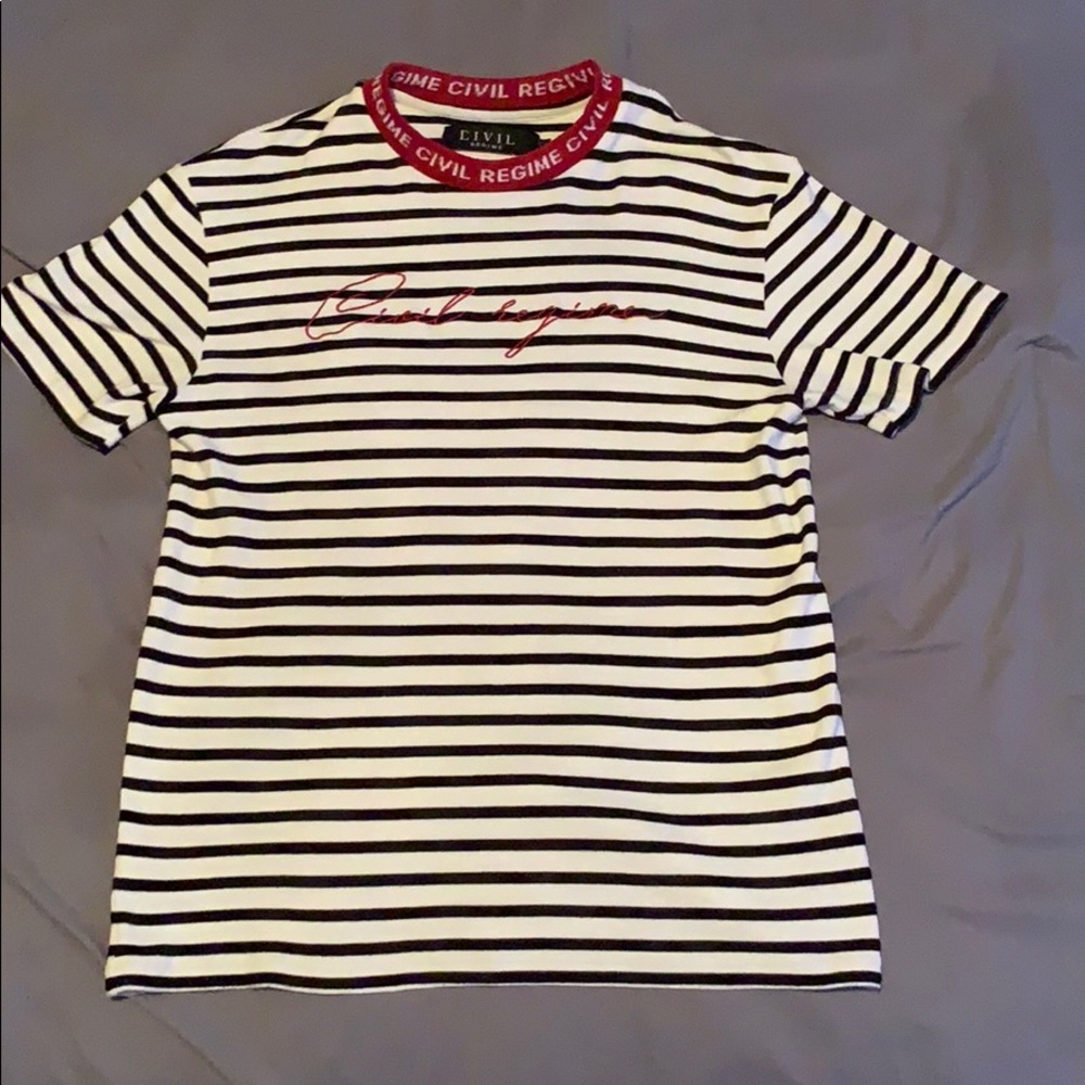 Civil Regime tight collar T-shirt
